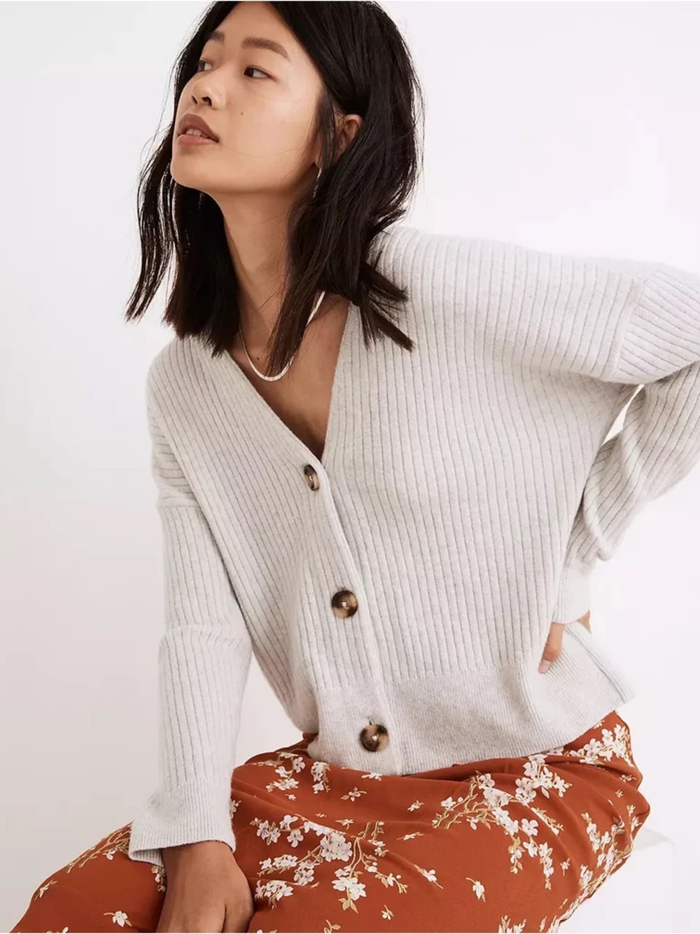 Madewell Women’s Beige Ribbed Button Up Cardigan